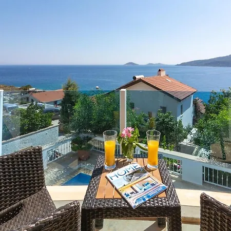 Dream In Kalamar Bay