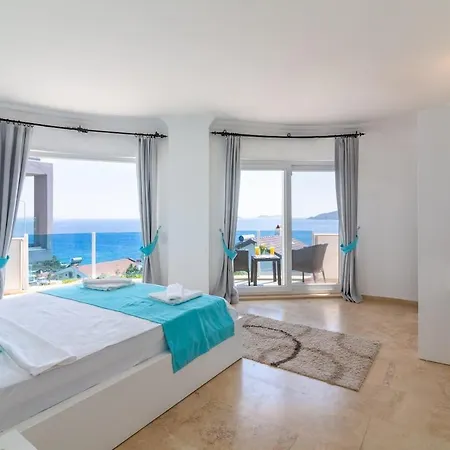 Dream In Kalamar Bay